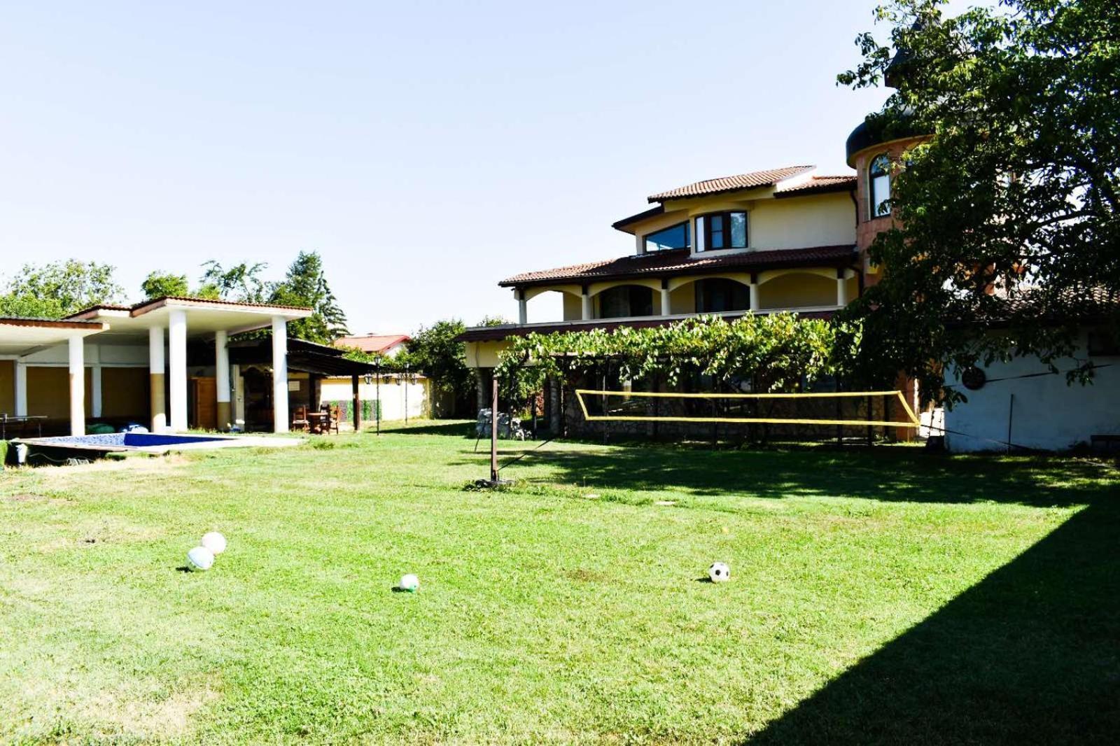 Casafamiglia Villa Prolesha Exterior photo